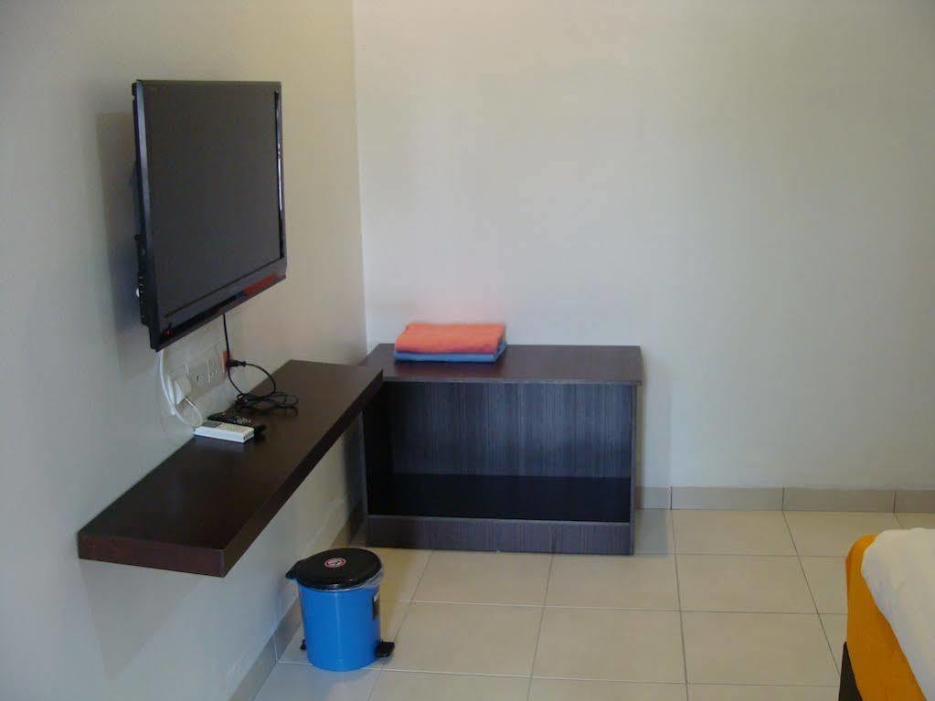 Homestay White House